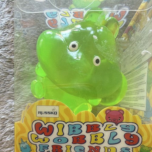 Wobbly friends - wobbly, squishy