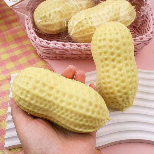 Peanut shaped silicone squeeze - peanut,